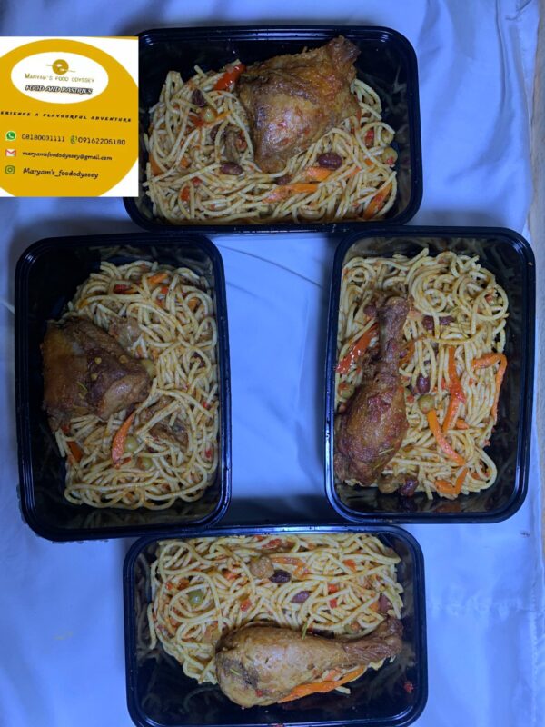 Chicken chunks pasta with whole chicken