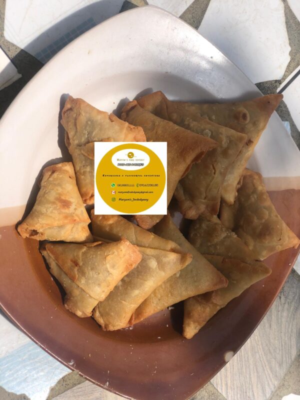 Freshly made samosa